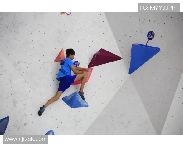 南京街舞队在攀岩联赛中的速度表现分析与点评 南京街舞队在攀岩联赛中的速度表现分析与点评