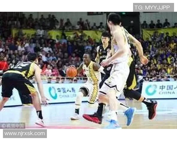 CBA精彩回放山东对阵广厦全场录像分析与精彩瞬间回顾 CBA精彩回放山东对阵广厦全场录像分析与精彩瞬间回顾